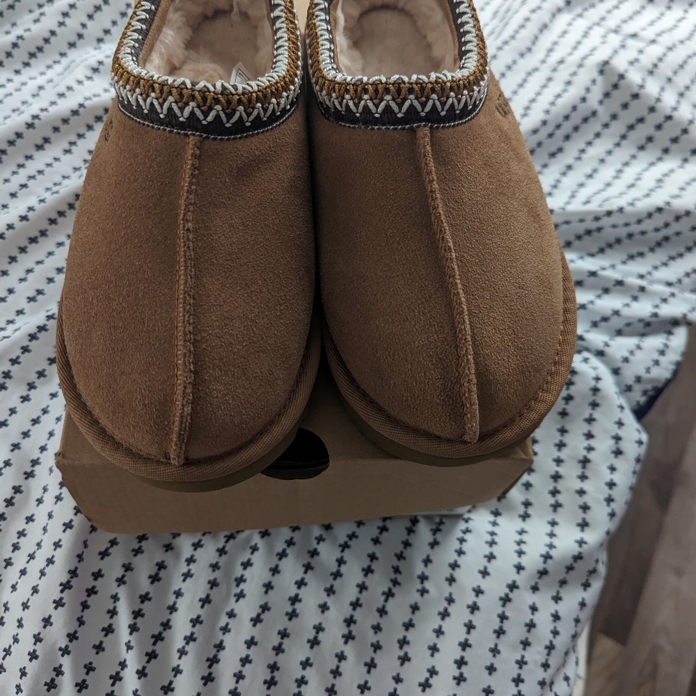 COPY - - 👟UGG🔴Tasman chestnut slippers size 5
